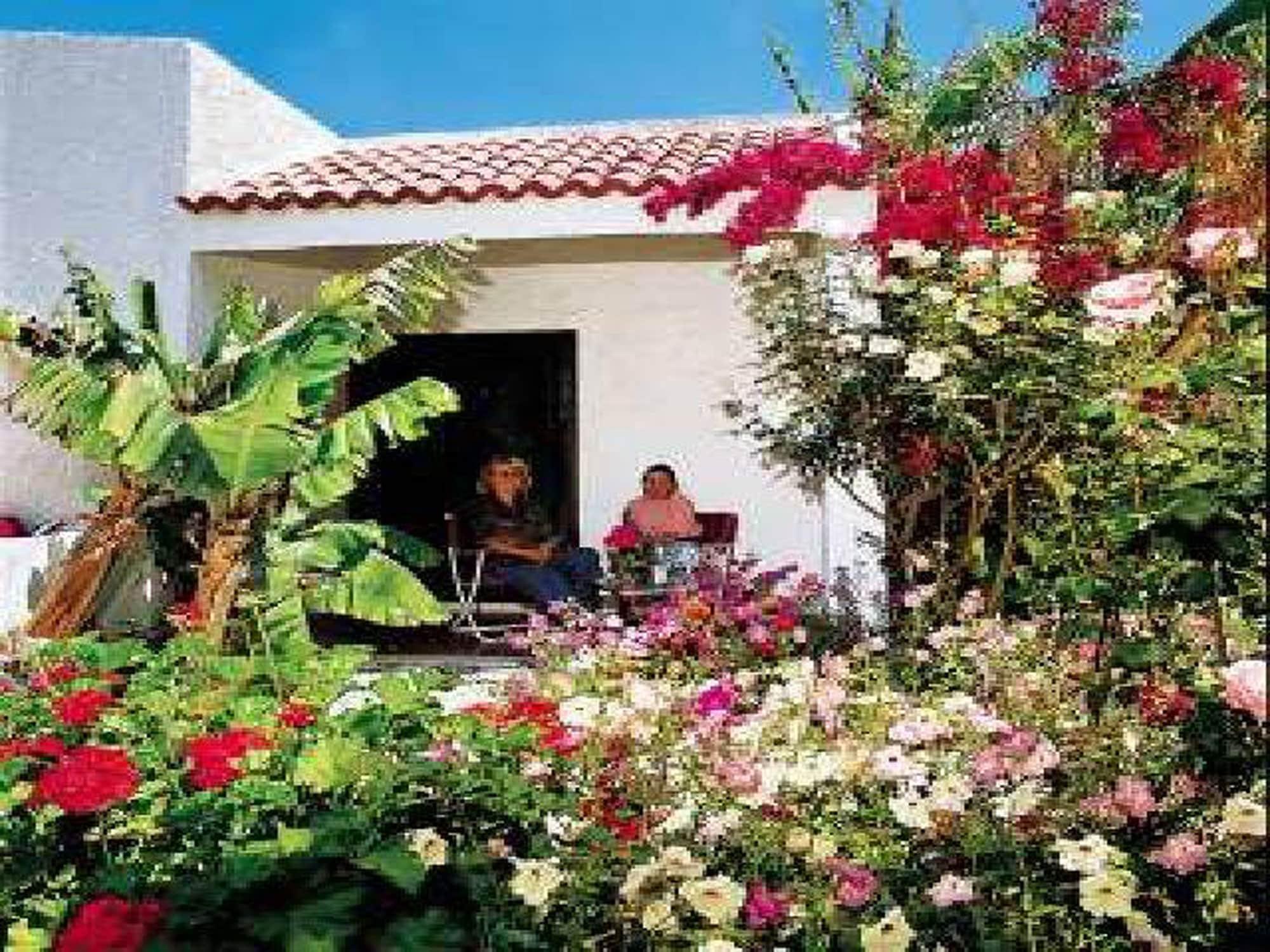 Oasis Hotel Bungalows Rhodes Afantou Exterior foto